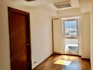 Spatiu comercial de vanzare-in zona centrala - imagine 9