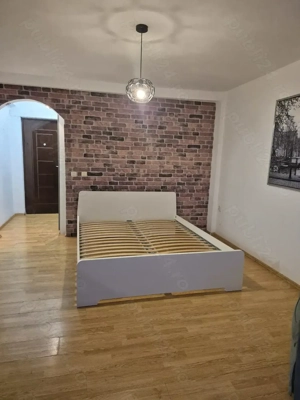 Cismigiu -Brezoianu, vând garsoniera