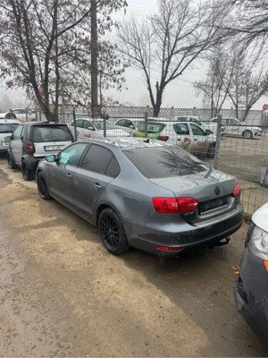 Vand VW Jetta 2012  - imagine 4