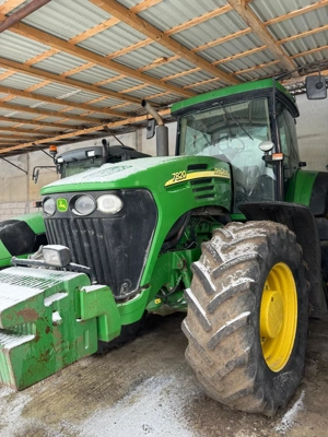 Vand tractor JOHN DEERE 7820 