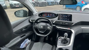 Peugeot 5008 7 Locuri, Virtual Cockpit, Camera spate, Cutie MANUALA - imagine 6