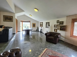 Vilă deosebită de vânzare în Otopeni langa ''Ana Aslan'' - imagine 9