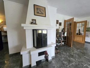 Vilă deosebită de vânzare în Otopeni langa ''Ana Aslan'' - imagine 13