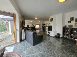 Vilă deosebită de vânzare în Otopeni langa ''Ana Aslan'' - imagine 5