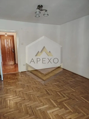 Garsoniera de vanzare Astra-Calea Bucuresti 