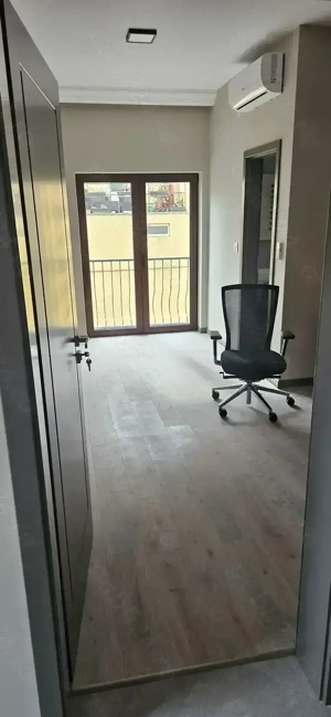 Inchiriez birouri individuale 35 mp ! - imagine 14