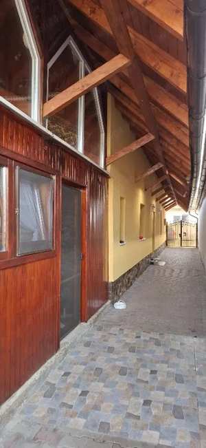 Casă de vânzare  - imagine 7