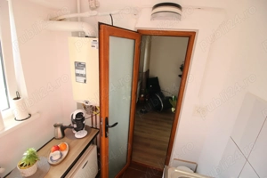 Ap. 1 camera zona Doja, etaj 3, renovat - imagine 9