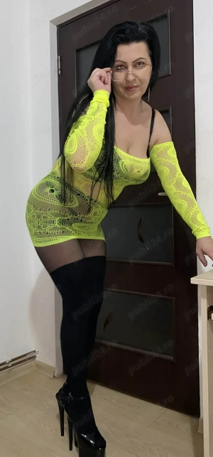 bună         confirmare video pe WhatsApp       