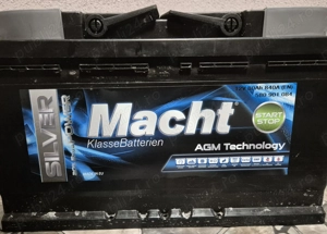 Vând baterie auto Macht