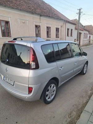 Vand sau Schimb Renault Espace 2.0 cdi an 2010 - imagine 5