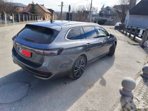 Volkswagen Passat Elegance 2.0 TDI DSG  - imagine 5