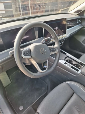 Volkswagen Passat Elegance 2.0 TDI DSG  - imagine 3