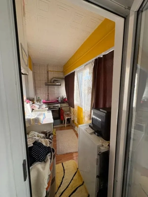 Apartament 2 camere, 49 mp, zona Garii - imagine 4