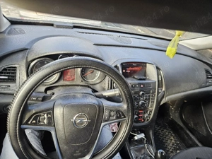 Opel astra j Sport tourer - imagine 9