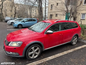 Volkswagen Passat Alltrack 2.0 TDI 4Motion DSG BlueMotion Tec - imagine 2