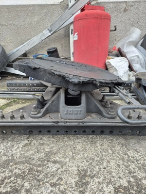 Cupla volvo marca jost - imagine 2