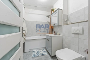 Apartament spațios cu 4 camere - renovat modern, mobilat și utilat - imagine 12