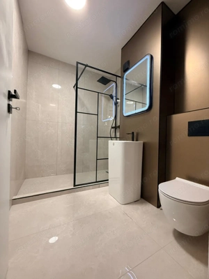 Penthouse la cheie str. Eroilor Floresti - imagine 10