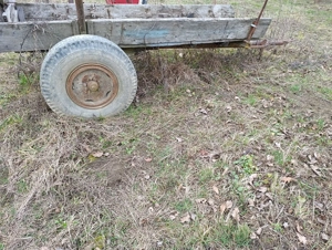 Vand caruta dupa tractor 