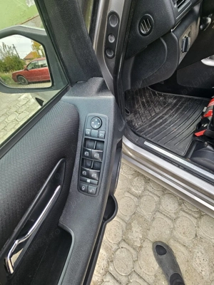Vand sau schimb Mercedes B180 diesel automată  - imagine 3
