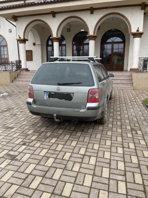 Volkswagen Passat 2.0 litri 2004 - imagine 3