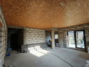 Casa   la 10km de Dărmănești  - imagine 10