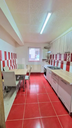 Apartament cu 2 dormitoare, bucatarie separata, renovat, zona Prof. Ioan Rus - imagine 2
