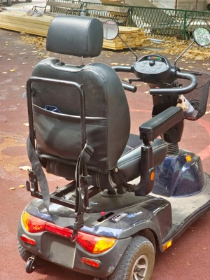 Scuter electric Pride Mobility Camel - Aproape nou, foarte puțin folosit! Pentru seniori handicap - imagine 4