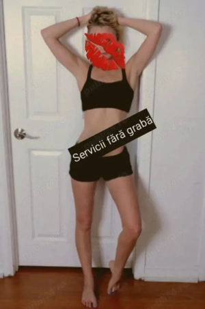 Andreea blondă slăbuță 