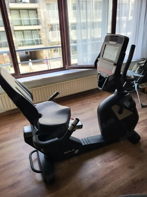 Bicicletă recumbent Sole LCR - Aproape nou, touchscreen 10.1", stare excelentă! Premium home gym