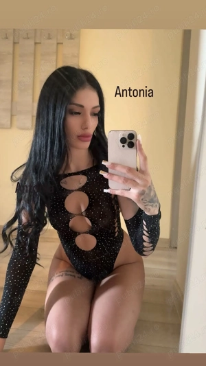 Antonia ! Fac și deplasări !Detin piercing în zona intimă  Confirm ! - imagine 3
