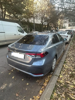 TOYOTA Corolla Sedan | Benzina | 24800 Km | Garantie 2029 - imagine 4