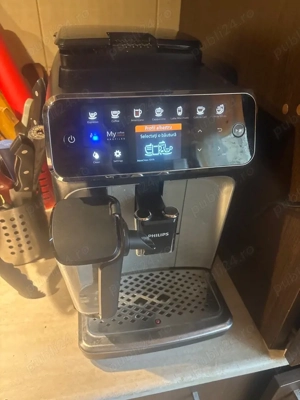 vand expressor philips latte go