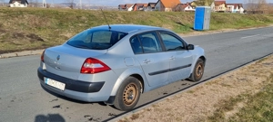 Renault Megane II Sedan 1.5 dCi Confort Expression - imagine 3