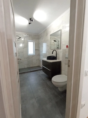 Apartament 2 camere decomandat zona Porii - imagine 7