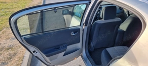Renault Megane II Sedan 1.5 dCi Confort Expression - imagine 7