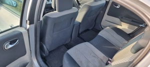 Renault Megane II Sedan 1.5 dCi Confort Expression - imagine 10