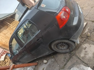 vand golf 5 1.9 TDI pentru piese  - imagine 3