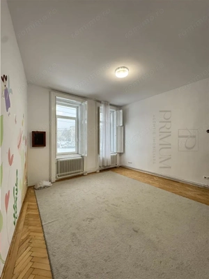 LUNEI - CASA INDIVIDUALA - 10 CAMERE - TEREN GENEROS - PRETABIL ACTIVITATI COMERCIALE