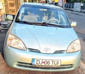 Toyota Prius 1 - imagine 2