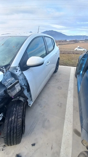 Dezmembram Dacia Sandero 3 1.0 TCE EGO-G H4D 480 - imagine 5