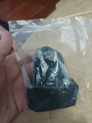 telefon cu butoane - imagine 4