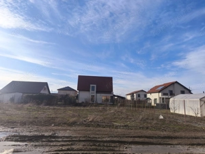 Teren intravilan de vânzare în Giroc, pe colț, 2 fronturi stradale - imagine 4