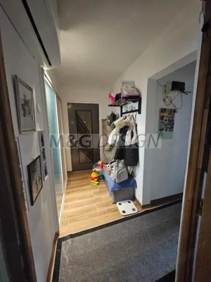 Vand apartament in zona Lipovei - imagine 2