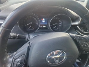 Toyota C-HR 2.0 Hibrid - imagine 5