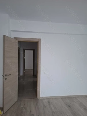 Apartament de vânzare cu 3 camere - imagine 5