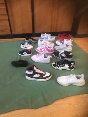 încaltaminte diferite m rimi.