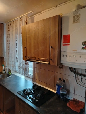 apartament 2 camere decomandat - imagine 5