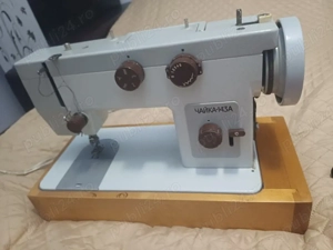 masina de cusut ruseasca 